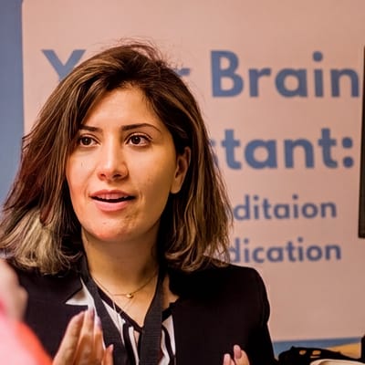 Mozhde Aliakbari